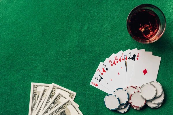 royaltoto roulette table on mobile phone screen